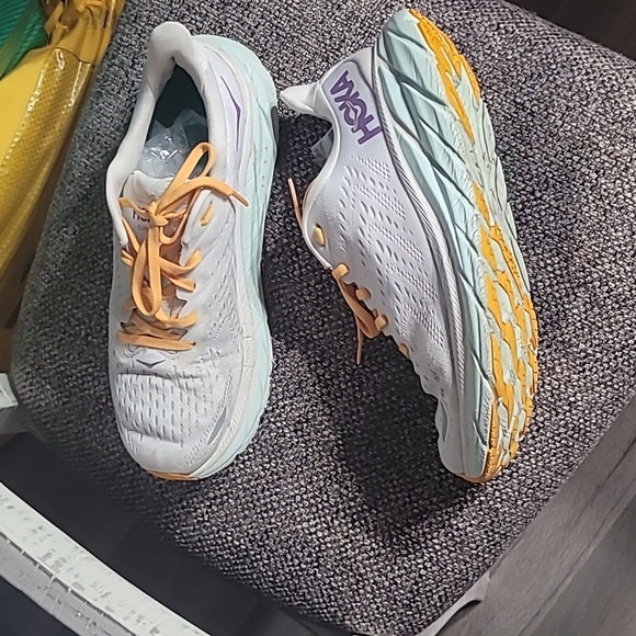 HOKA ONE ONE Clifton 8 Size 9.5 Women's 42 EU - Picture 2 of 11